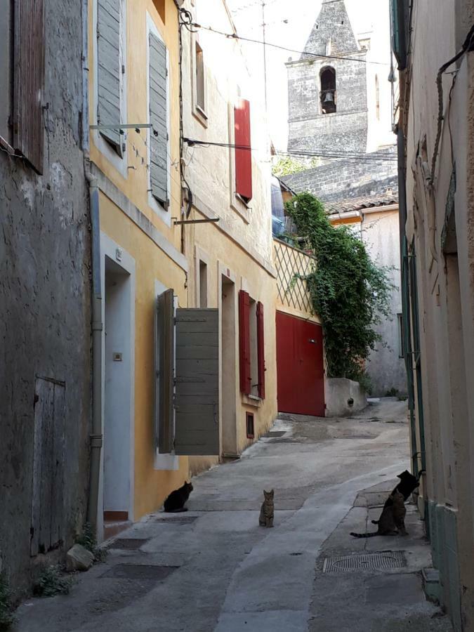 Un Tour En Arles Leilighet Eksteriør bilde
